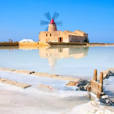 La Finestra Sul Sale San Leonardo (Trapani)
